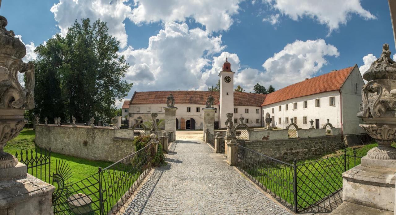 Hotel Annahof Domašov Esterno foto